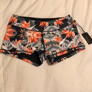 Vull Sport Champion Shorts - Rare Tropical Print